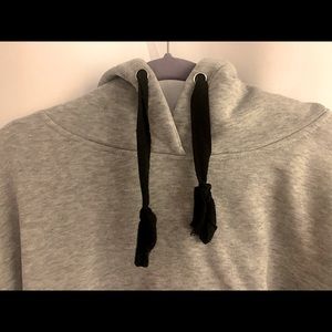 crop top hoodie